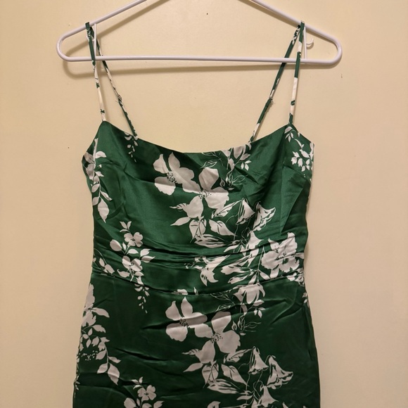 Reformation Kosta Silk Dress in Mystique 💚 - Picture 3 of 7